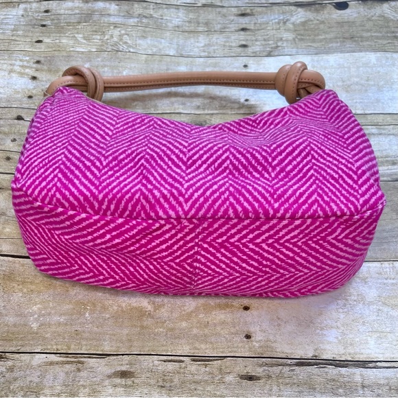 Lilly Pulitzer Pink Chevron Print Handbag - Picture 5 of 10
